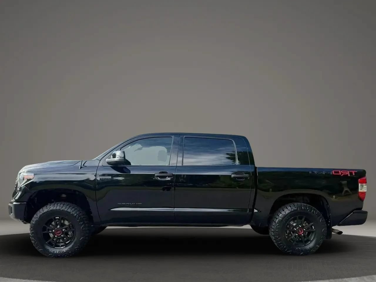 Used 2019 Toyota Tundra TRD Pro AWD/4WD image 9