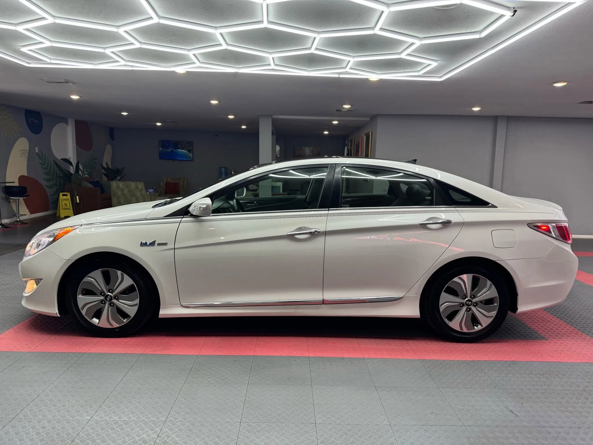Used 2013 Hyundai Sonata Limited image 5