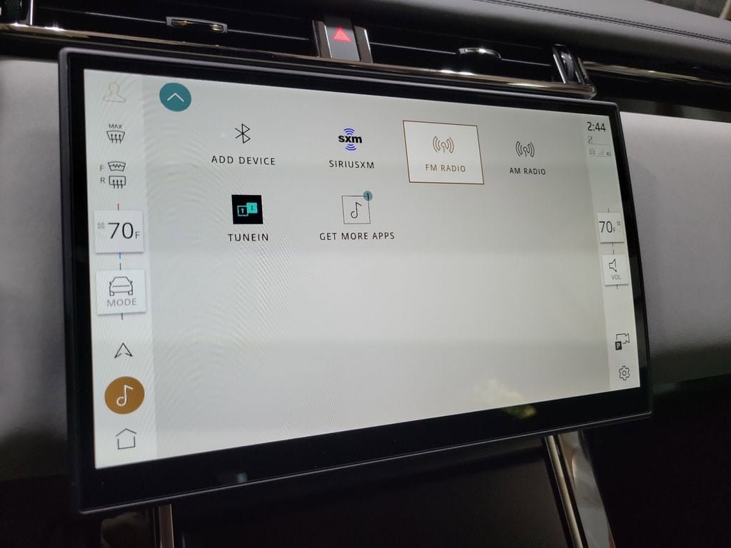 New 2026 Land Rover Range Rover Velar Dynamic SE image 33
