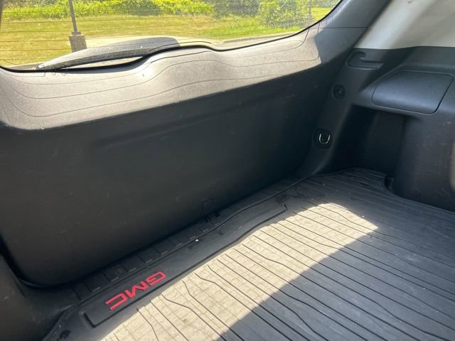 Used 2018 GMC Terrain SLE AWD/4WD image 9