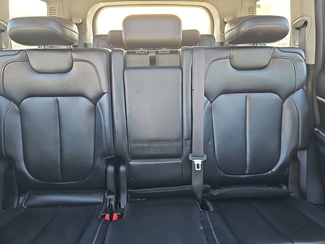 Used 2023 Jeep Grand Cherokee L Limited image 25