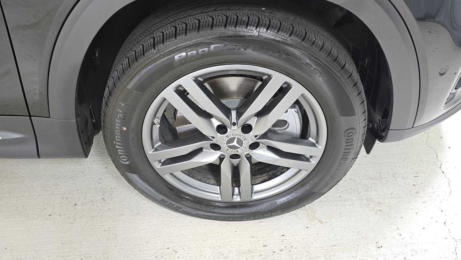 Used 2026 Mercedes-Benz GLB 250 4MATIC image 10