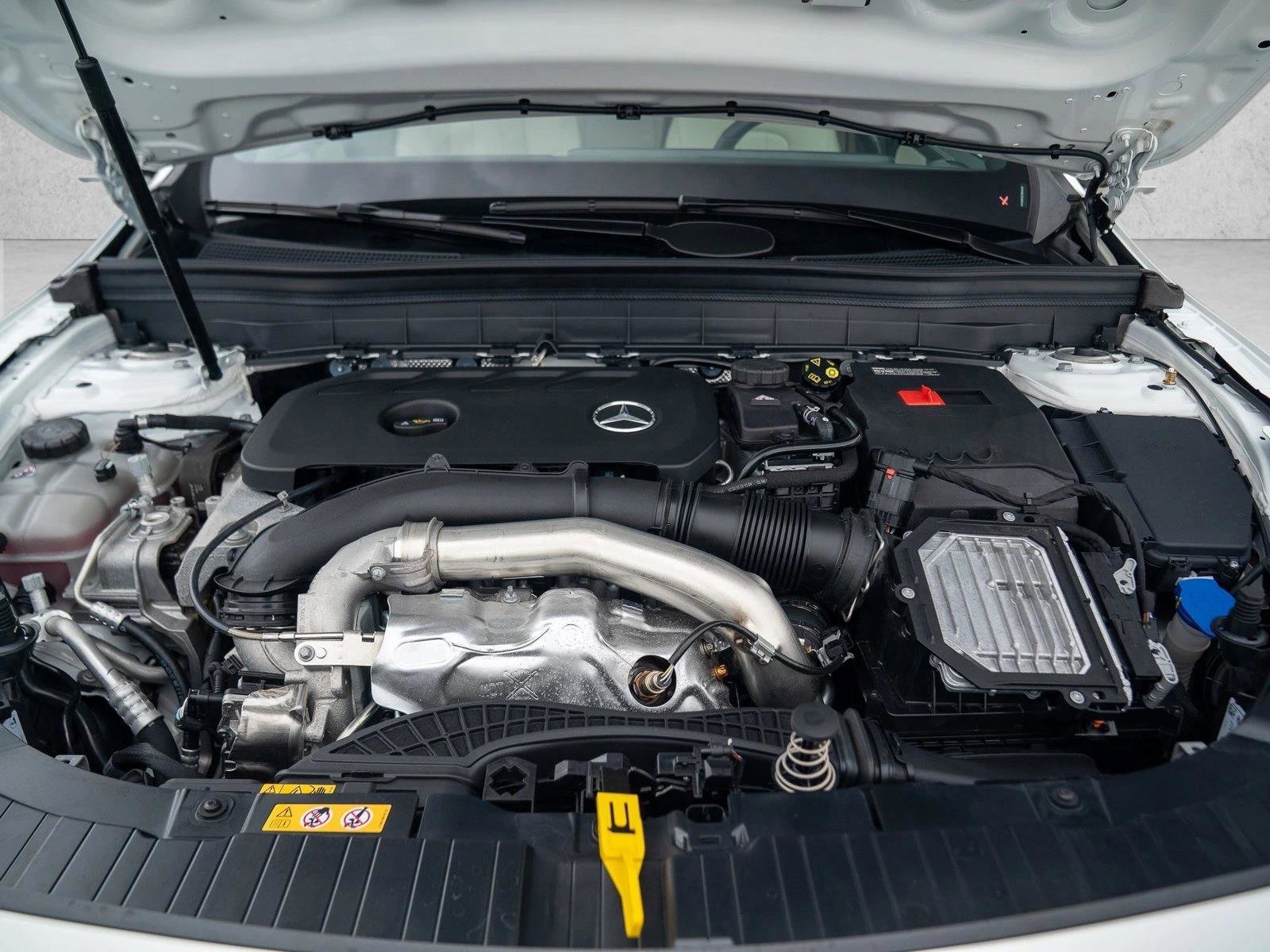 Certified 2026 Mercedes-Benz GLB 250 4MATIC image 29