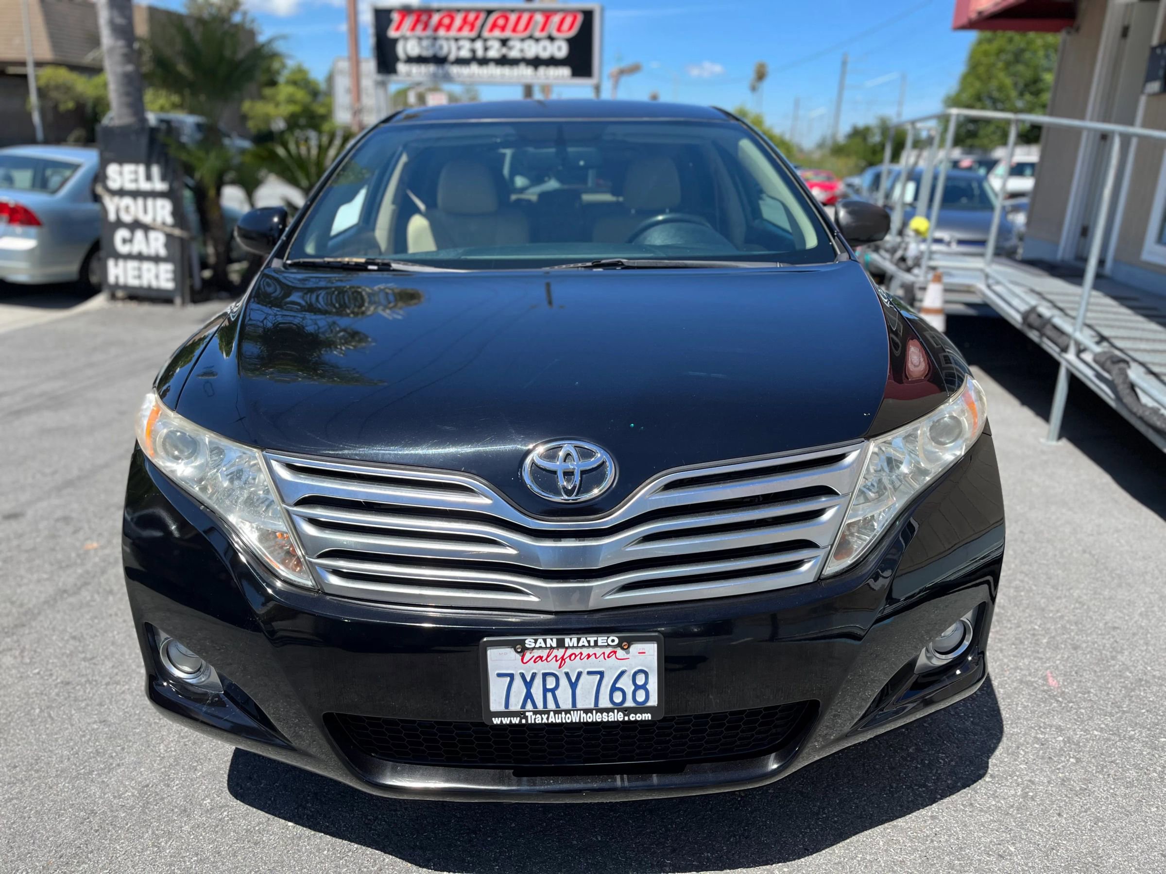 Used 2009 Toyota Venza FWD image 2