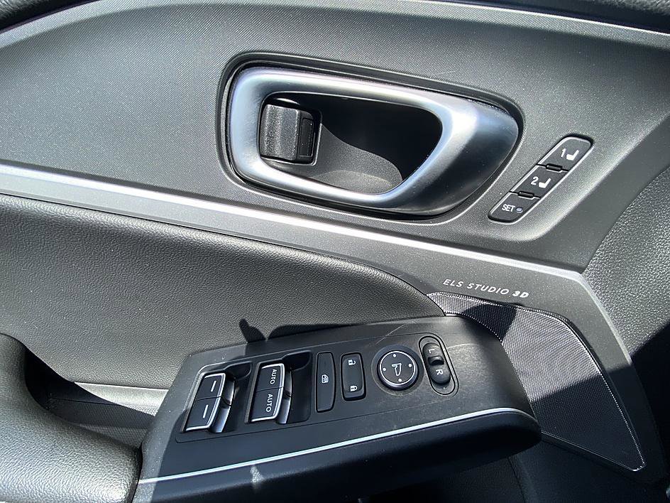 Used 2024 Acura Integra A-Spec image 9