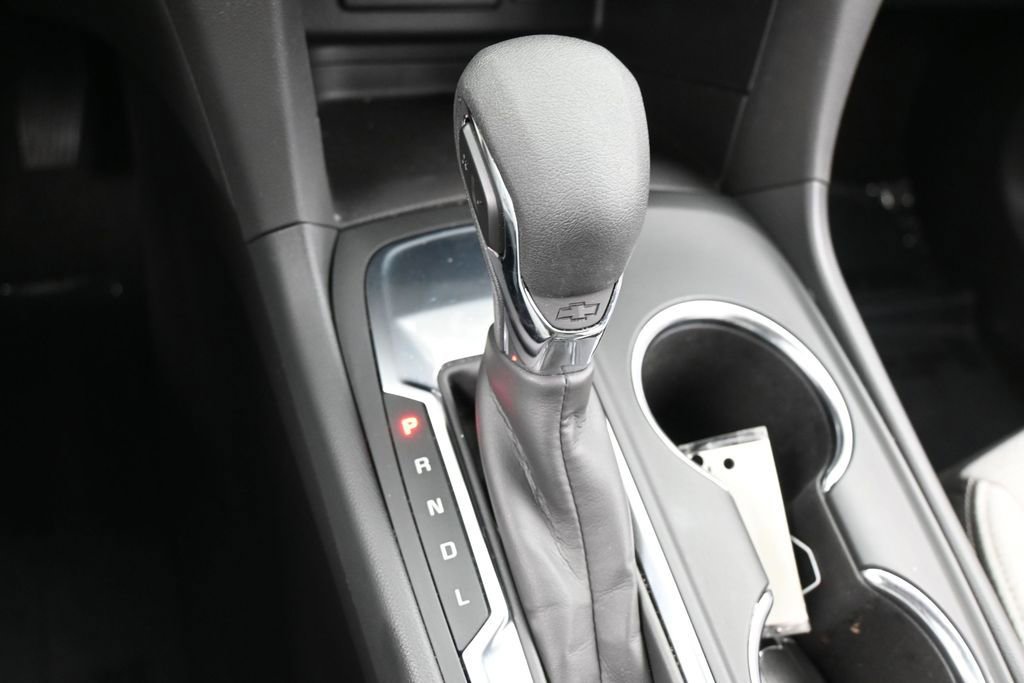 Used 2024 Chevrolet Equinox LS w/ Midnight Edition FWD image 20