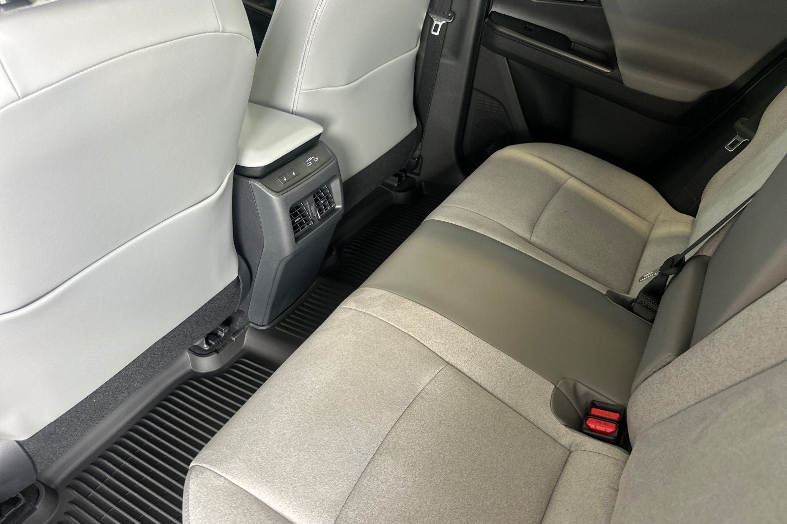 New 2026 Toyota C-HR AWD/4WD image 14