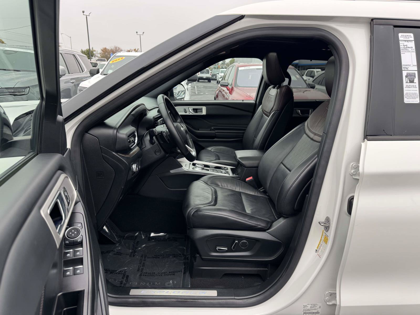 Used 2020 Ford Explorer Platinum AWD/4WD image 21