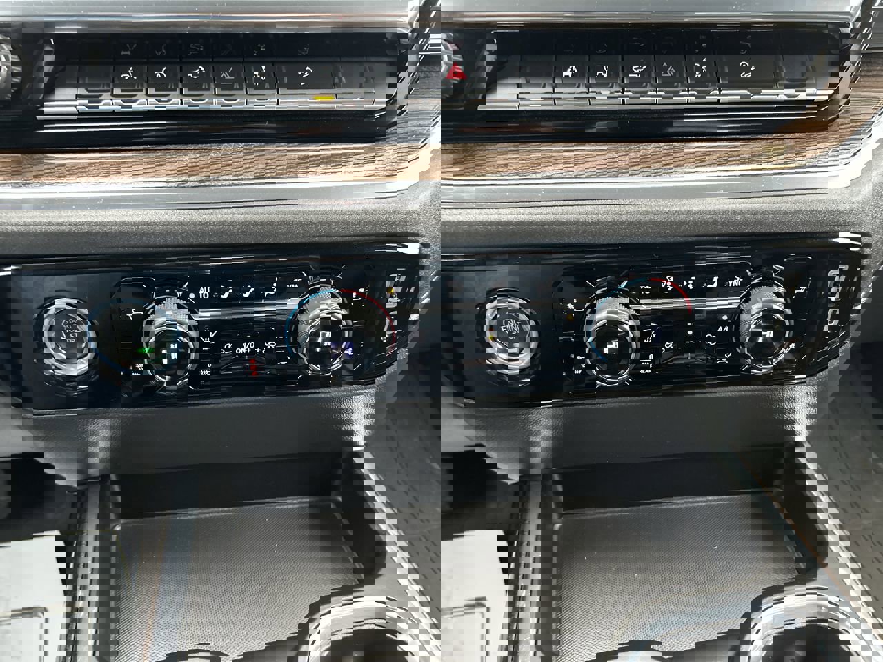 Used 2023 Chevrolet Silverado 1500 LT Trail Boss image 29