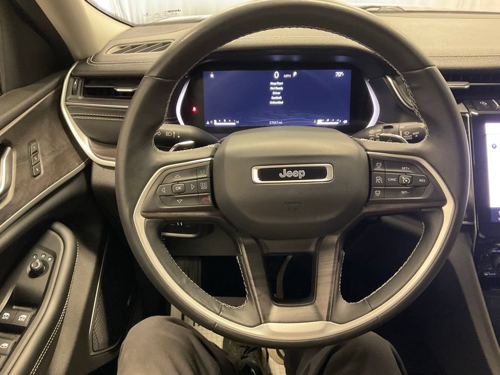 Used 2021 Jeep Grand Cherokee L Limited AWD/4WD image 4