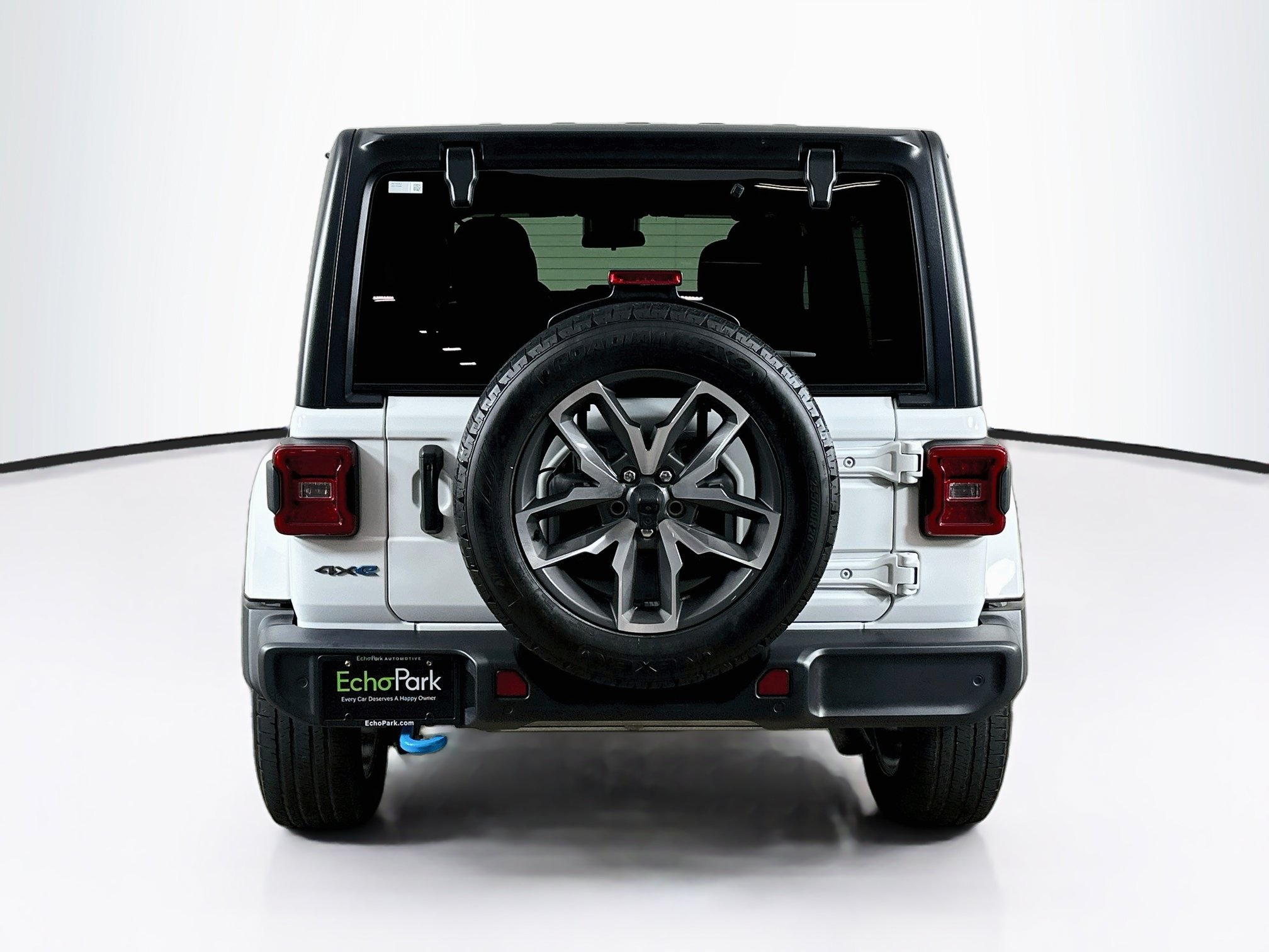 Used 2024 Jeep Wrangler Unlimited w/ Convenience Group AWD/4WD image 7