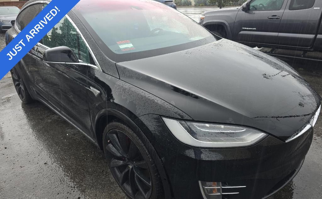 Used 2016 Tesla Model X Performance image 2