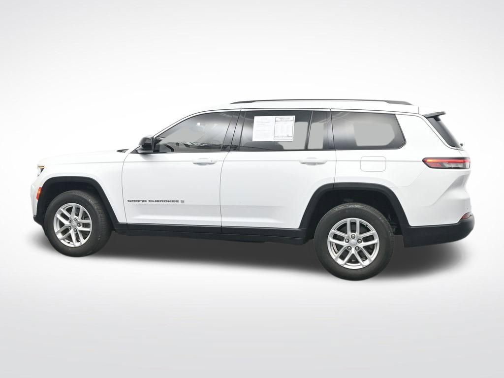 Used 2023 Jeep Grand Cherokee L Laredo image 10