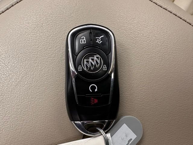 Used 2019 Buick Enclave Essence AWD/4WD image 25