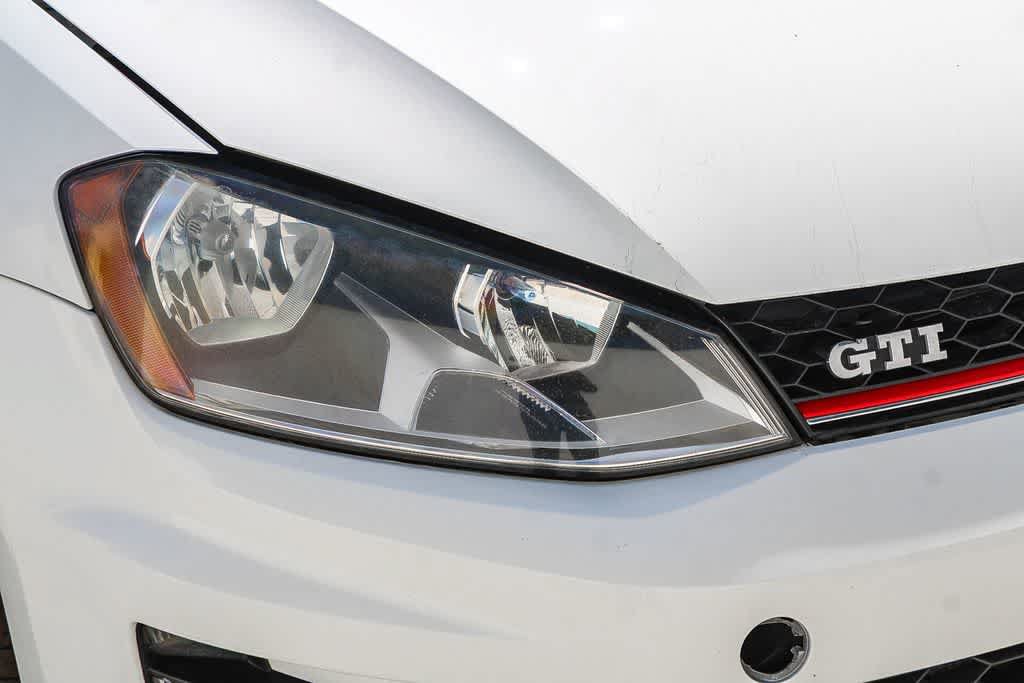 Used 2017 Volkswagen GTI 4-Door FWD image 10
