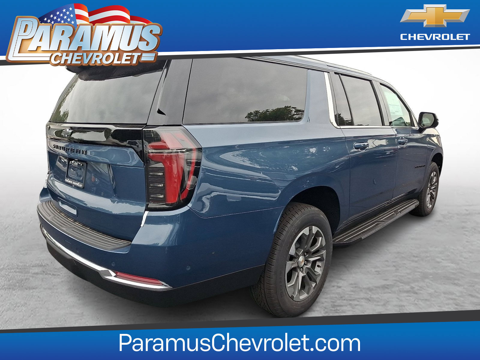 New 2026 Chevrolet Suburban LS w/ LPO, Dark Essentials Package AWD/4WD image 4