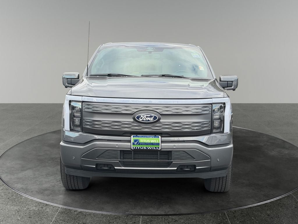 Used 2024 Ford F150 Lightning Lariat AWD/4WD image 2