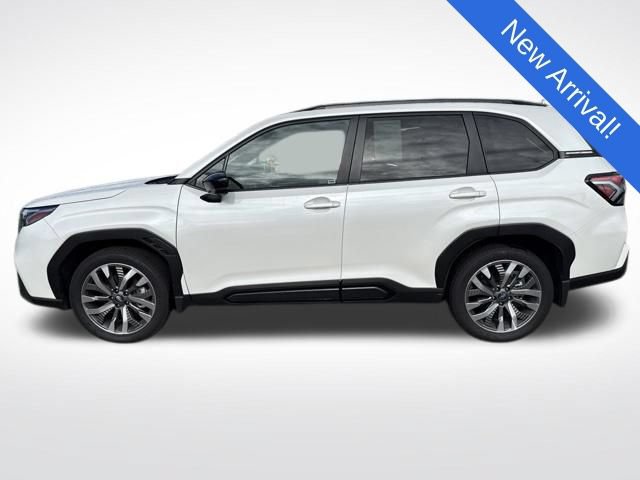 Certified 2025 Subaru Forester Touring AWD/4WD image 4