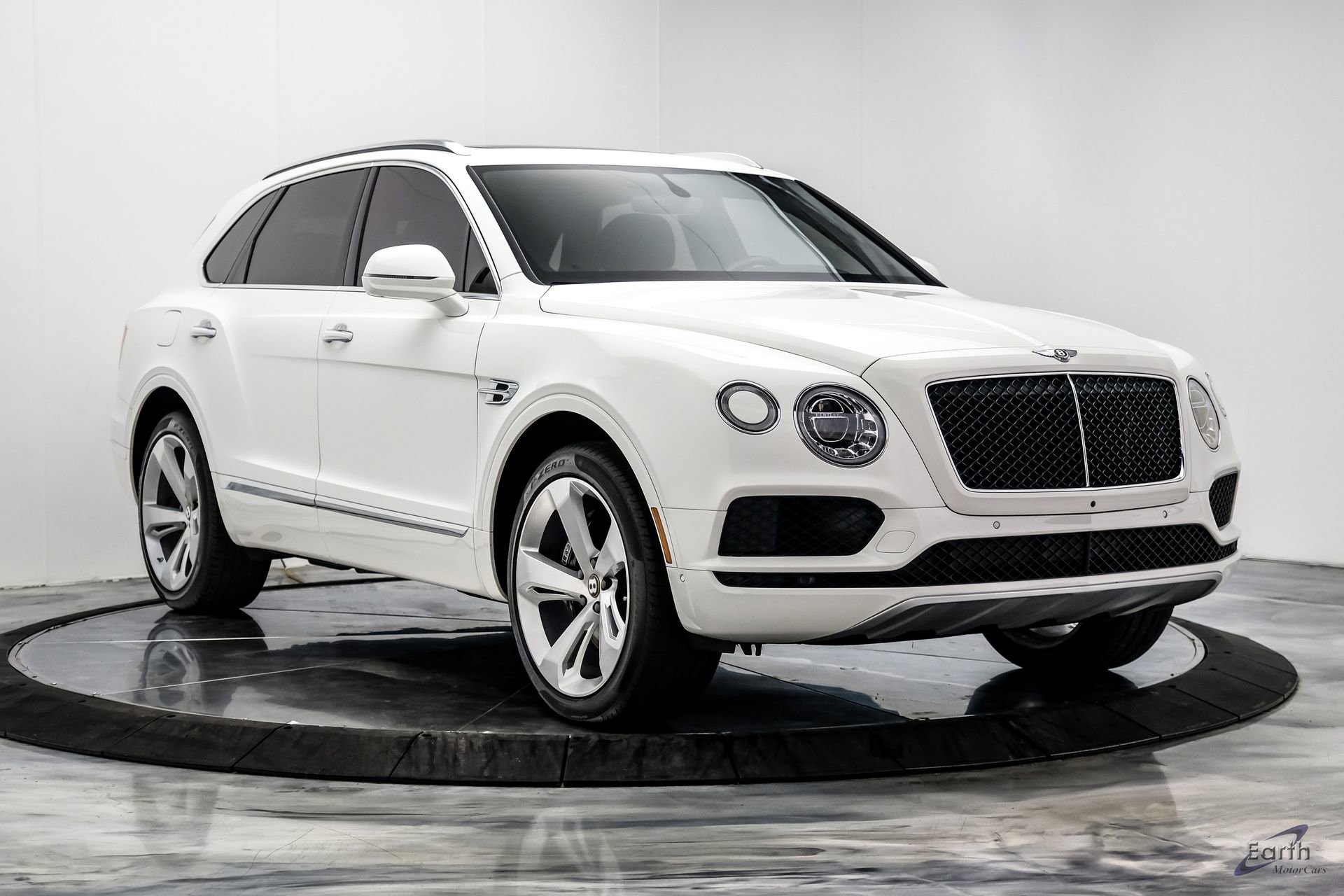 Used 2019 Bentley Bentayga image 22
