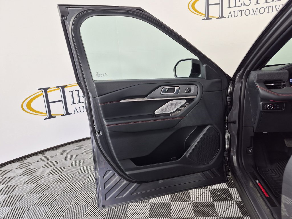 Used 2025 Ford Explorer ST w/ Sun And Sound Package AWD/4WD image 14