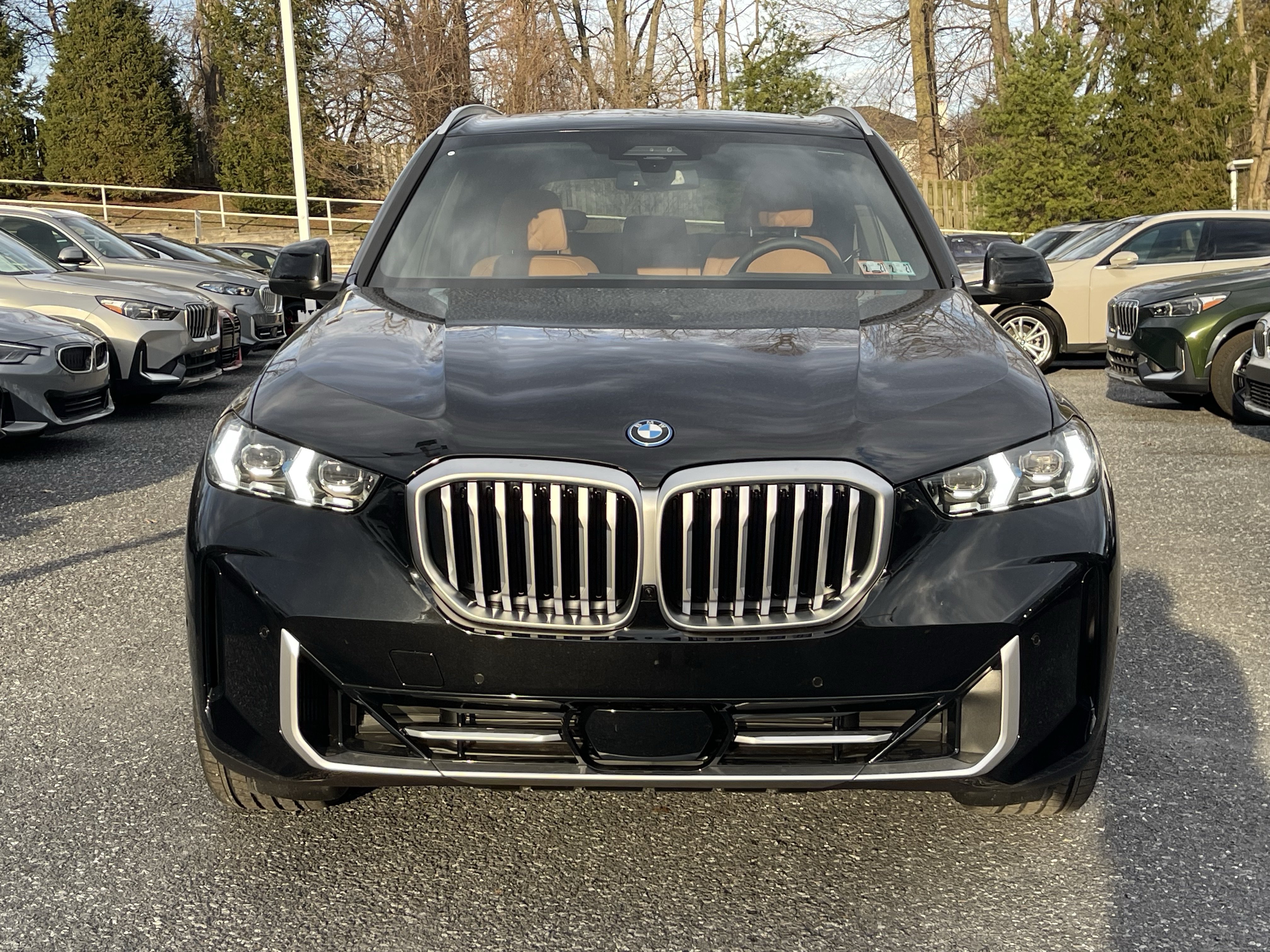 New 2026 BMW X5 xDrive50e w/ Executive Package AWD/4WD image 2