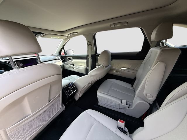 Used 2023 Kia Sorento SX FWD image 23