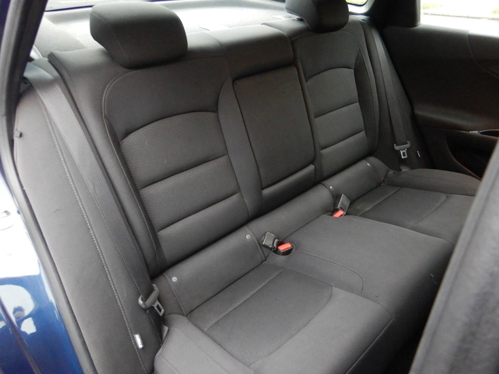 Used 2016 Chevrolet Malibu LT image 27