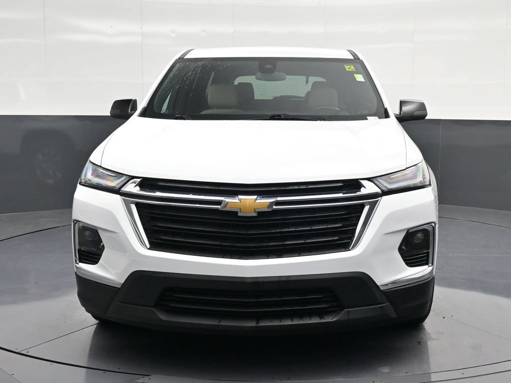 Used 2023 Chevrolet Traverse LS FWD image 6