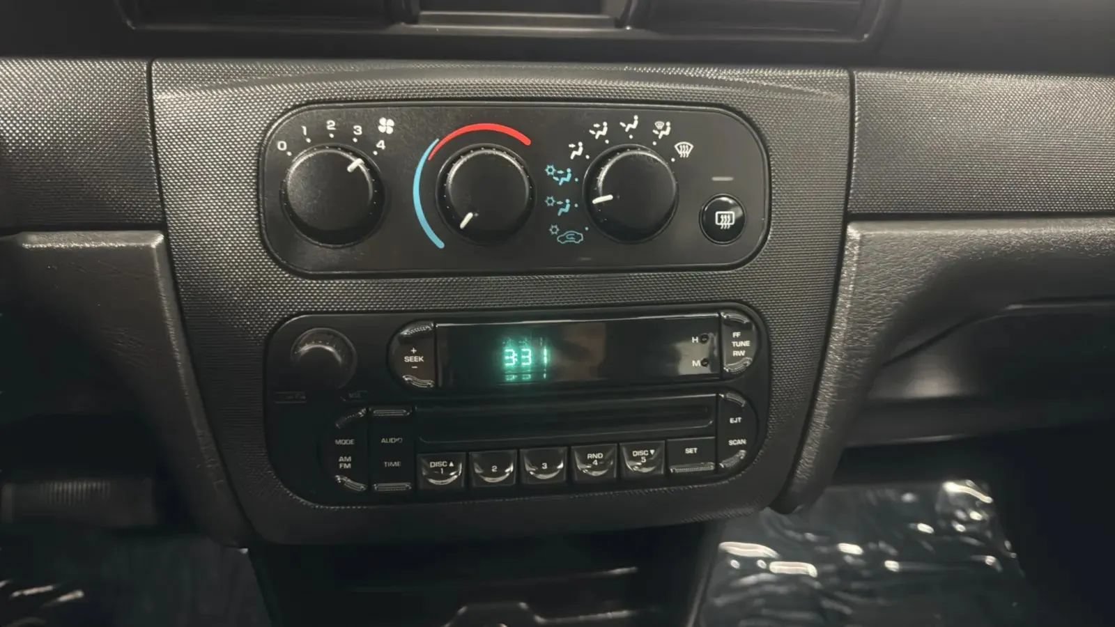 Used 2006 Dodge Stratus SXT FWD image 14