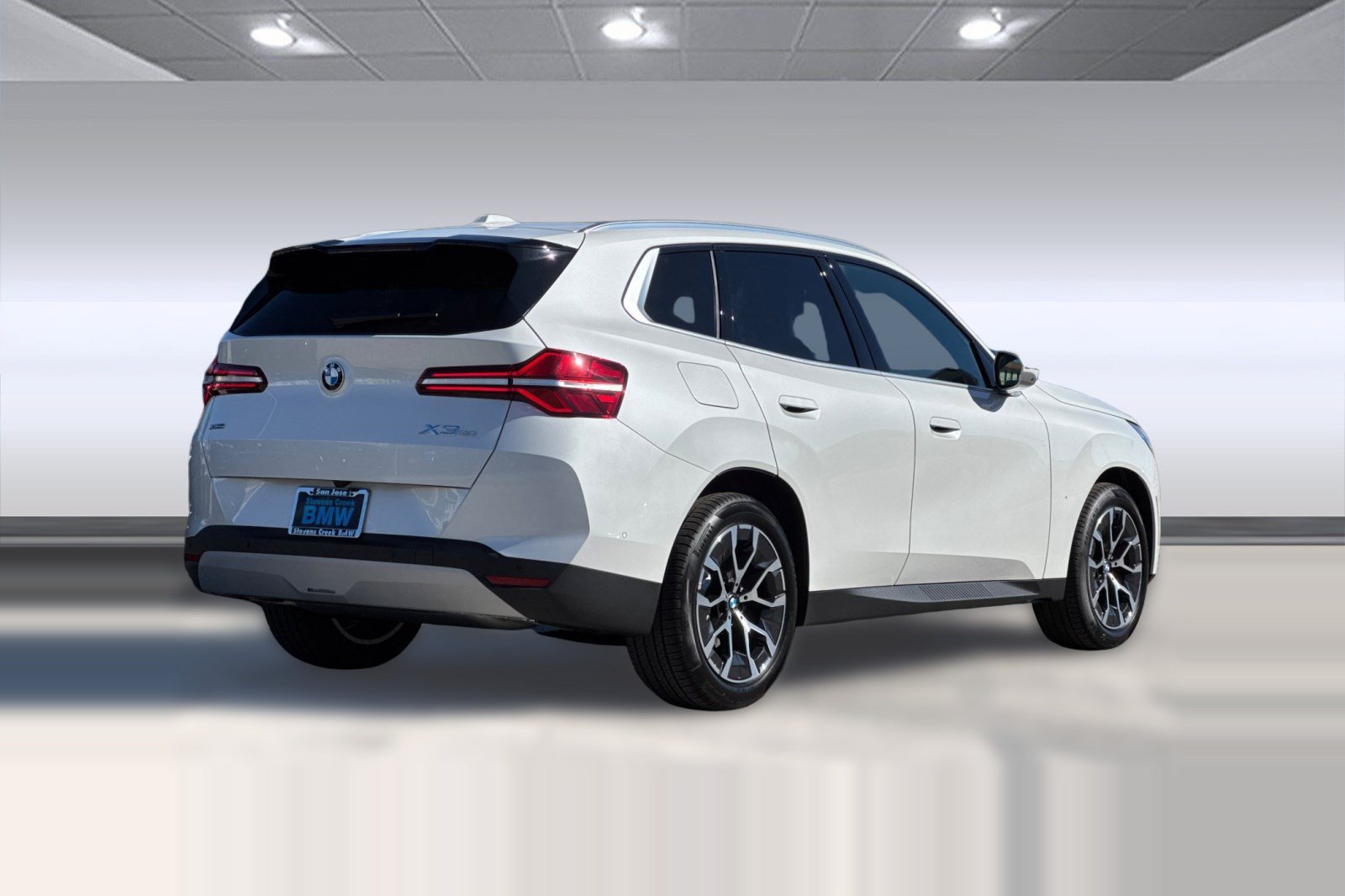 Used 2026 BMW X3 xDrive30i w/ Premium Package AWD/4WD image 9