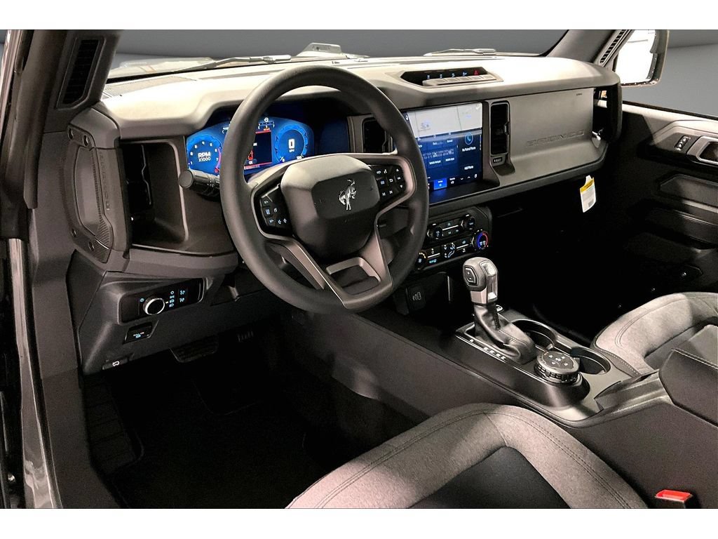 New 2026 Ford Bronco 2-Door AWD/4WD image 9