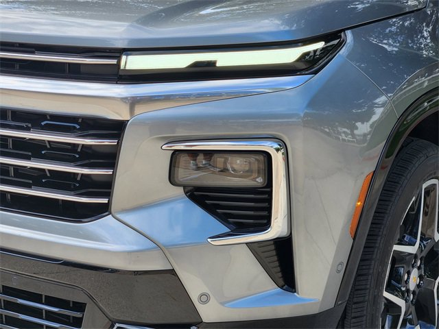 Used 2026 Chevrolet Traverse High Country w/ LPO, Floor Liner Package AWD/4WD image 17