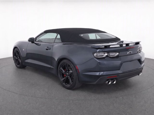 Used 2022 Chevrolet Camaro LT w/ RS Package RWD image 3