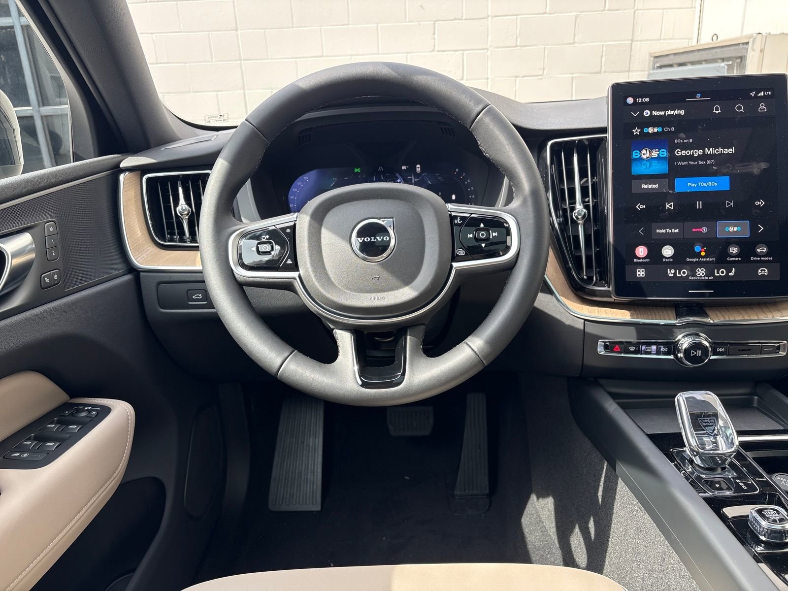New 2026 Volvo XC60 B5 Plus w/ Protection Package Premier image 14