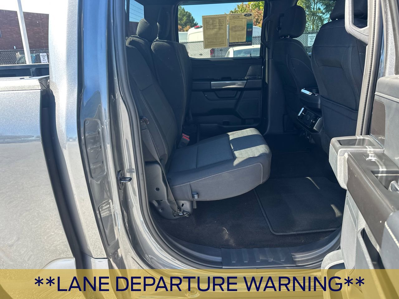 Certified 2022 Ford F150 XLT w/ Equipment Group 302A High image 17