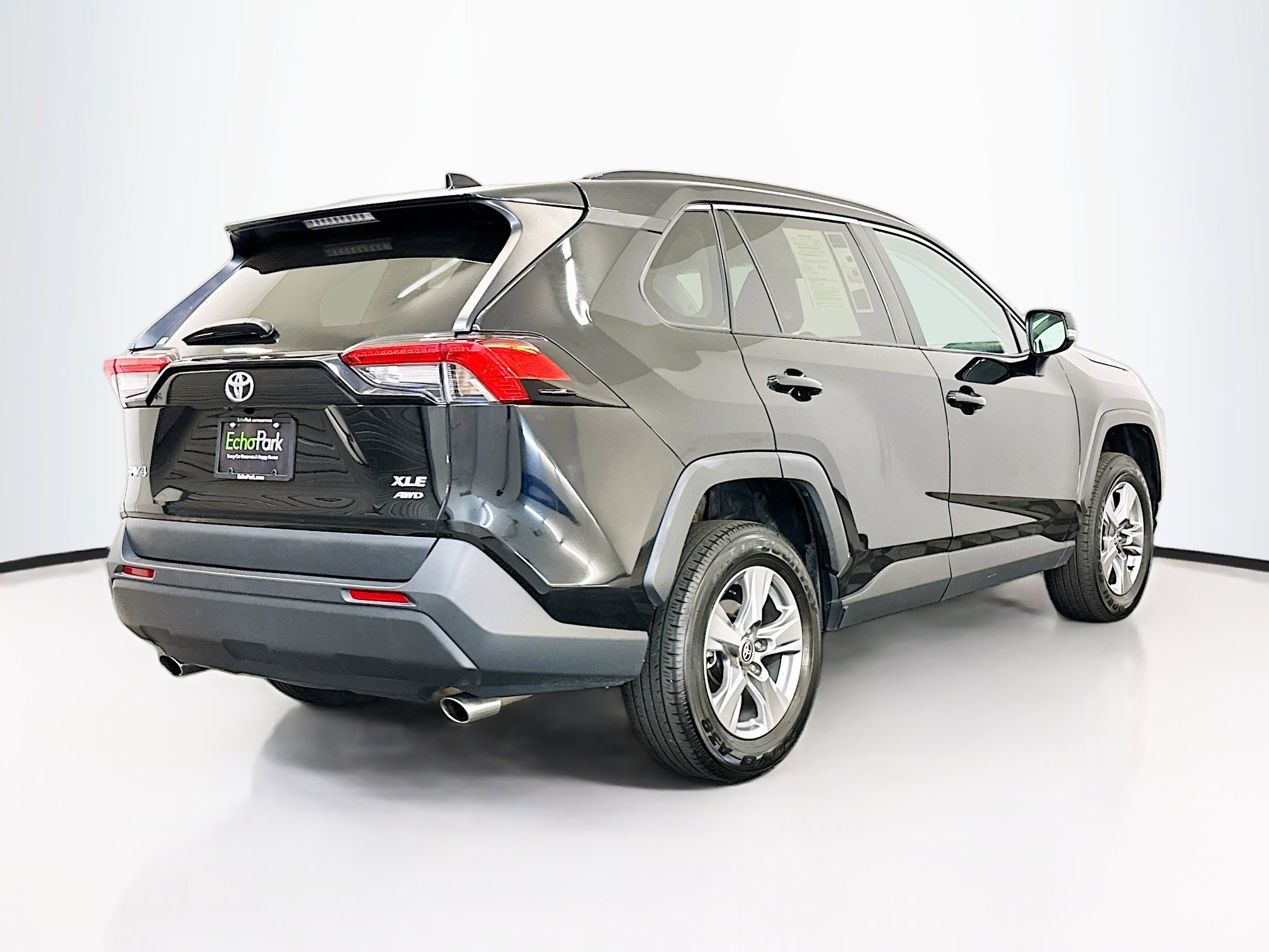 Used 2024 Toyota RAV4 XLE image 9