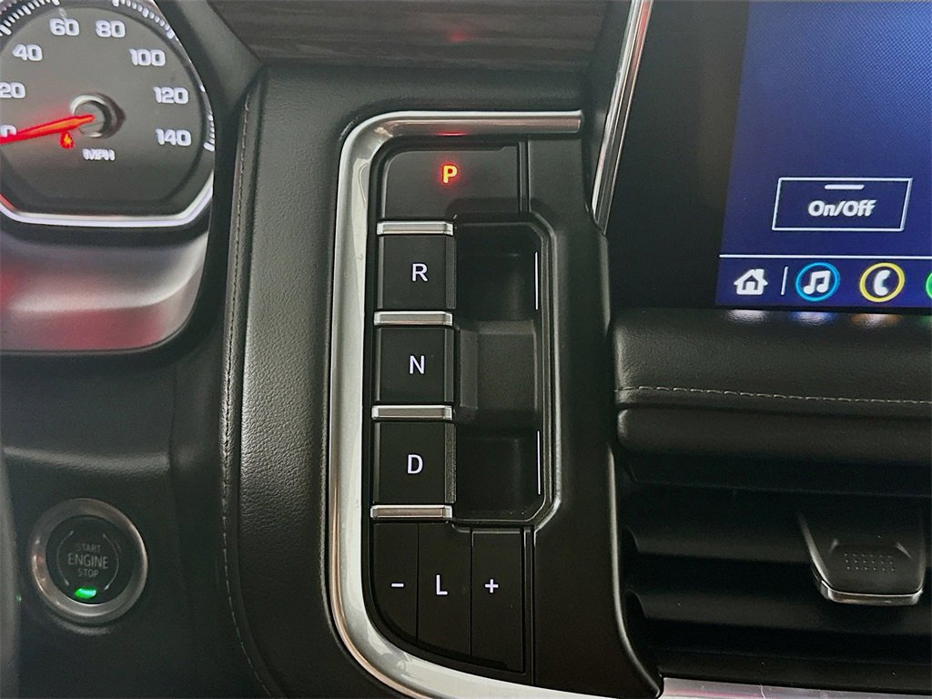 Used 2021 Chevrolet Suburban High Country w/ Premium Package image 16