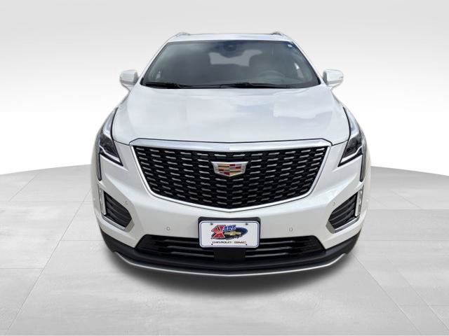 Certified 2025 Cadillac XT5 Premium Luxury w/ Technology Package AWD/4WD image 8