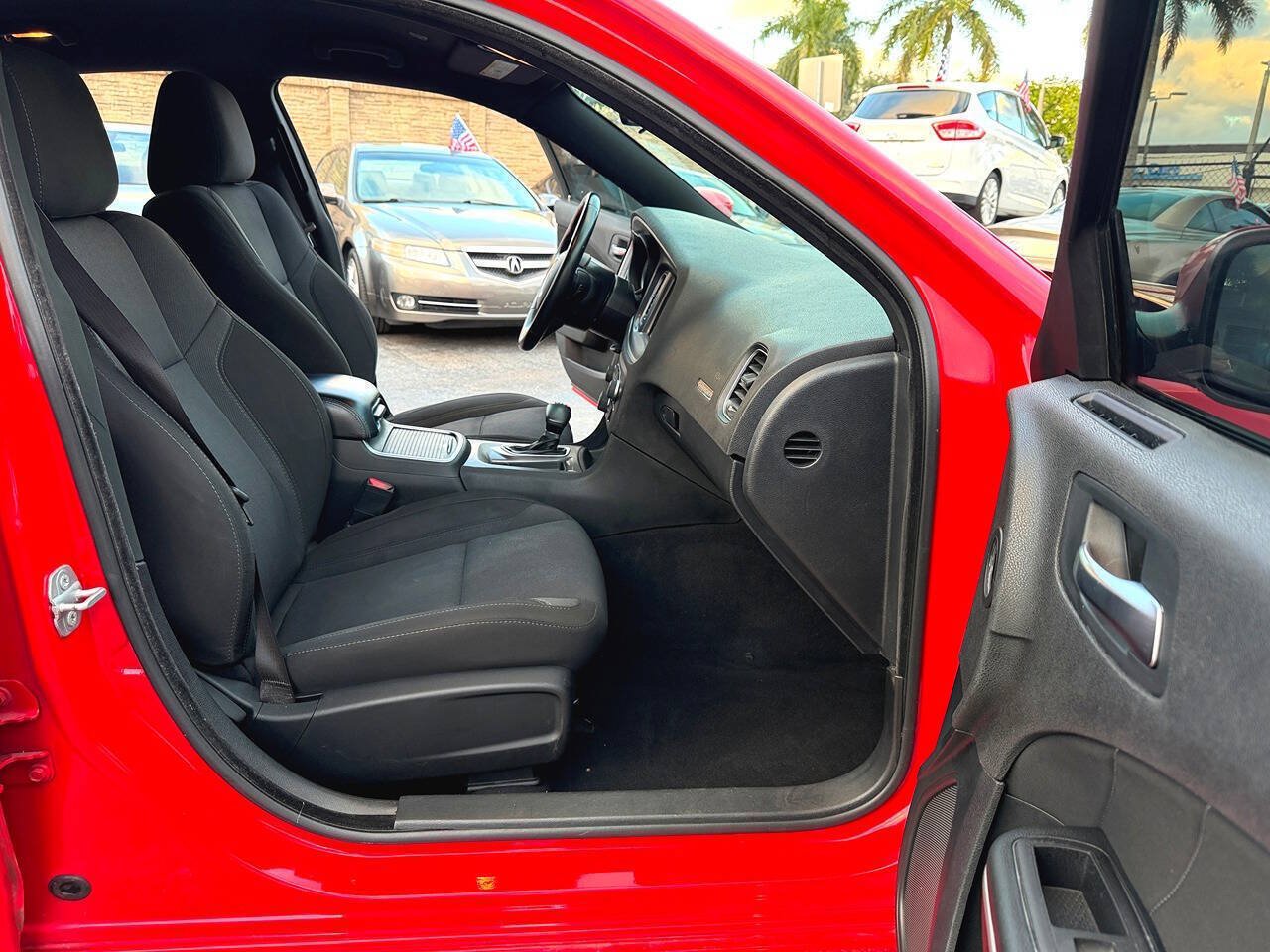 Used 2022 Dodge Charger SXT RWD image 31