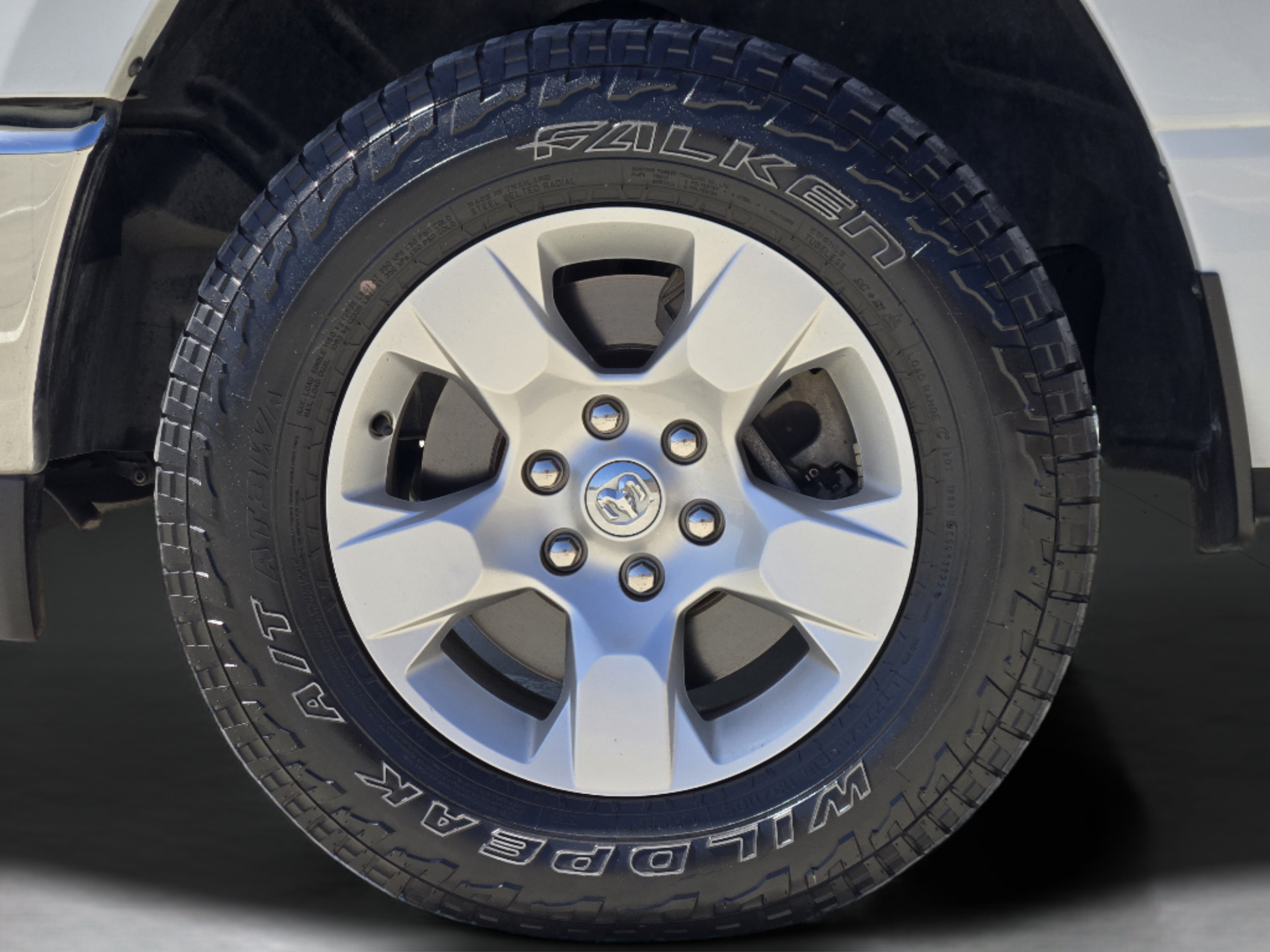 Used 2023 RAM 1500 Big Horn AWD/4WD image 31