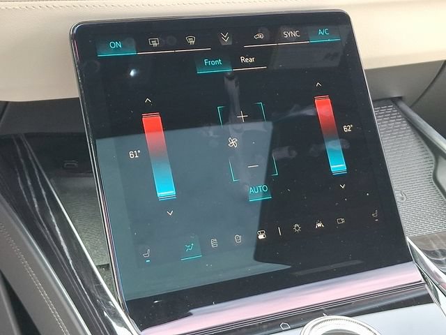 Certified 2025 Cadillac Escalade Sport w/ Touring Package AWD/4WD image 15