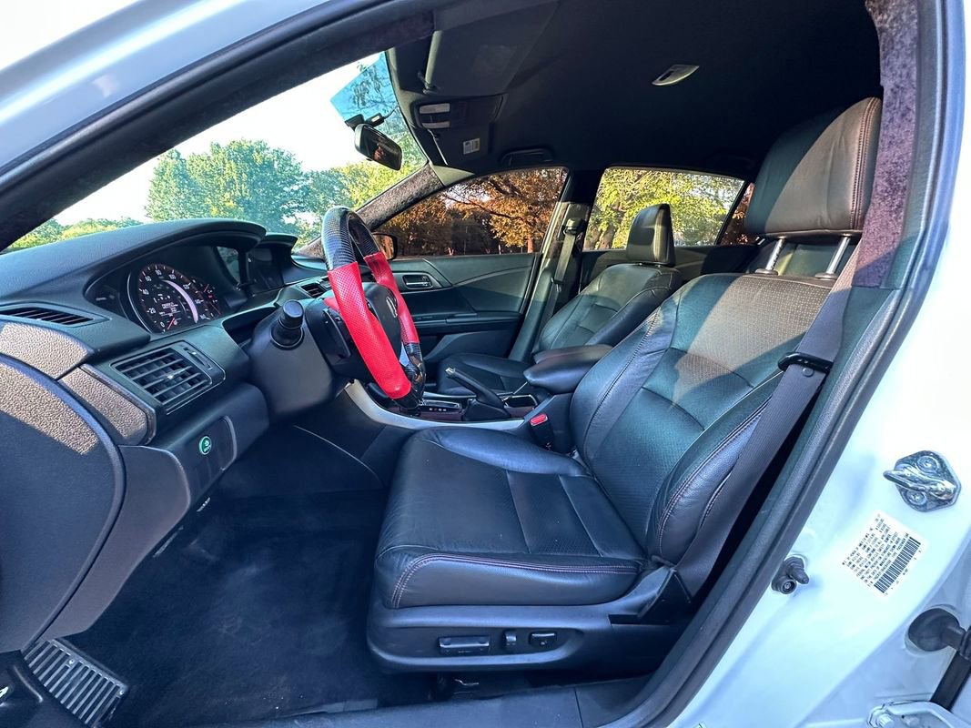 Used 2017 Honda Accord Sport Special Edition image 11