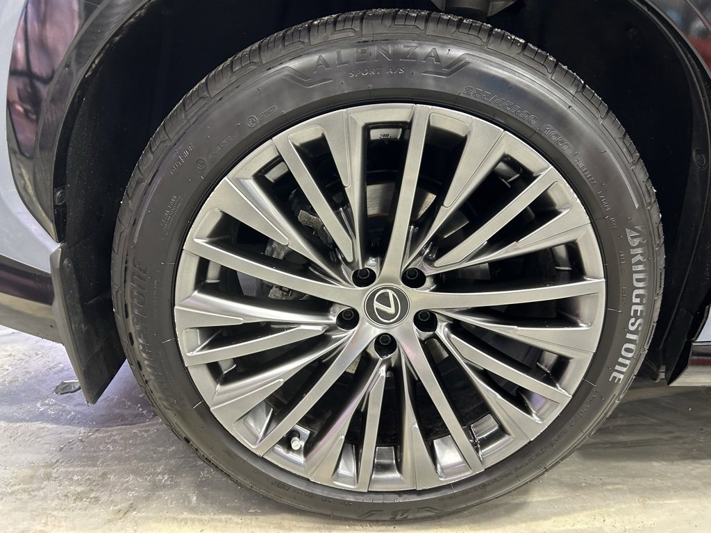 Used 2023 Lexus RZ 450e Premium w/ Accessory Package (P1) image 19