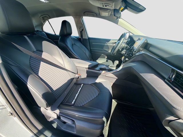 Used 2023 Toyota Camry SE FWD image 25