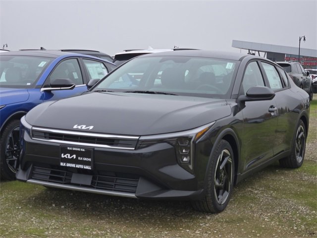 New 2025 Kia K4 EX image 3