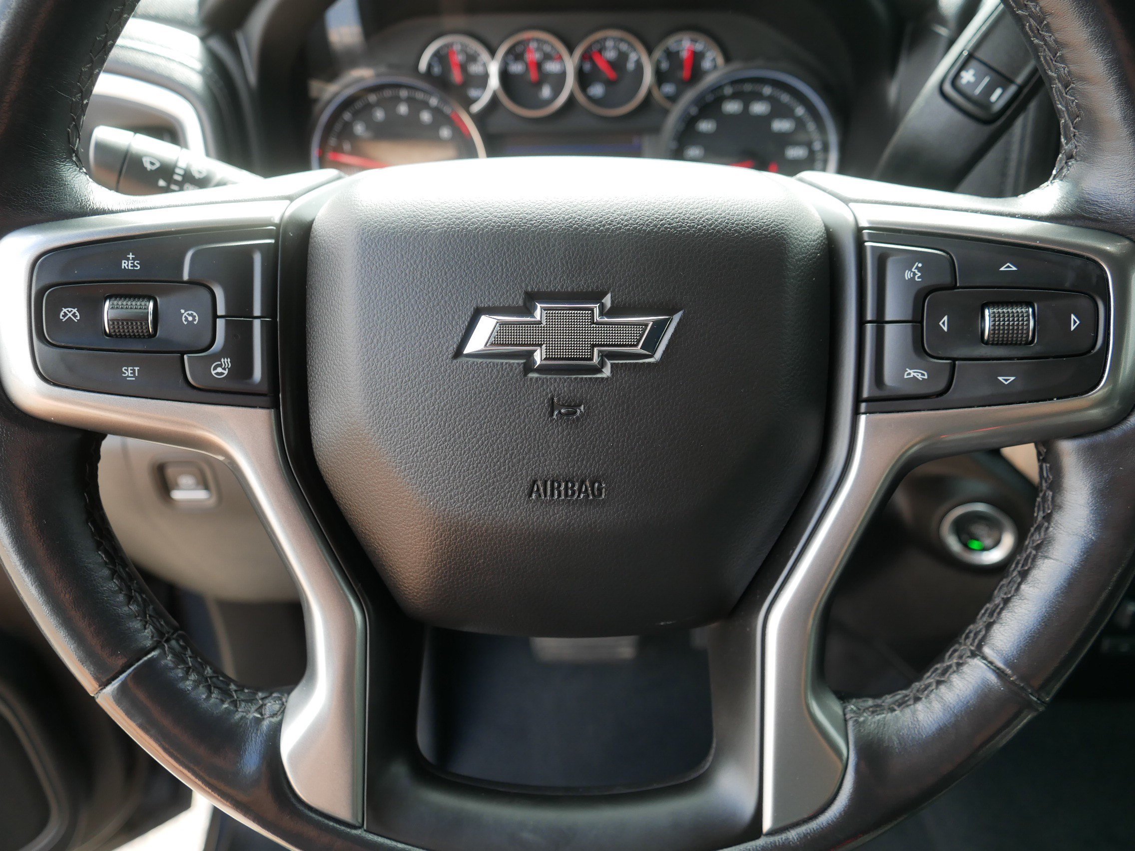 Used 2021 Chevrolet Silverado 1500 RST AWD/4WD image 25