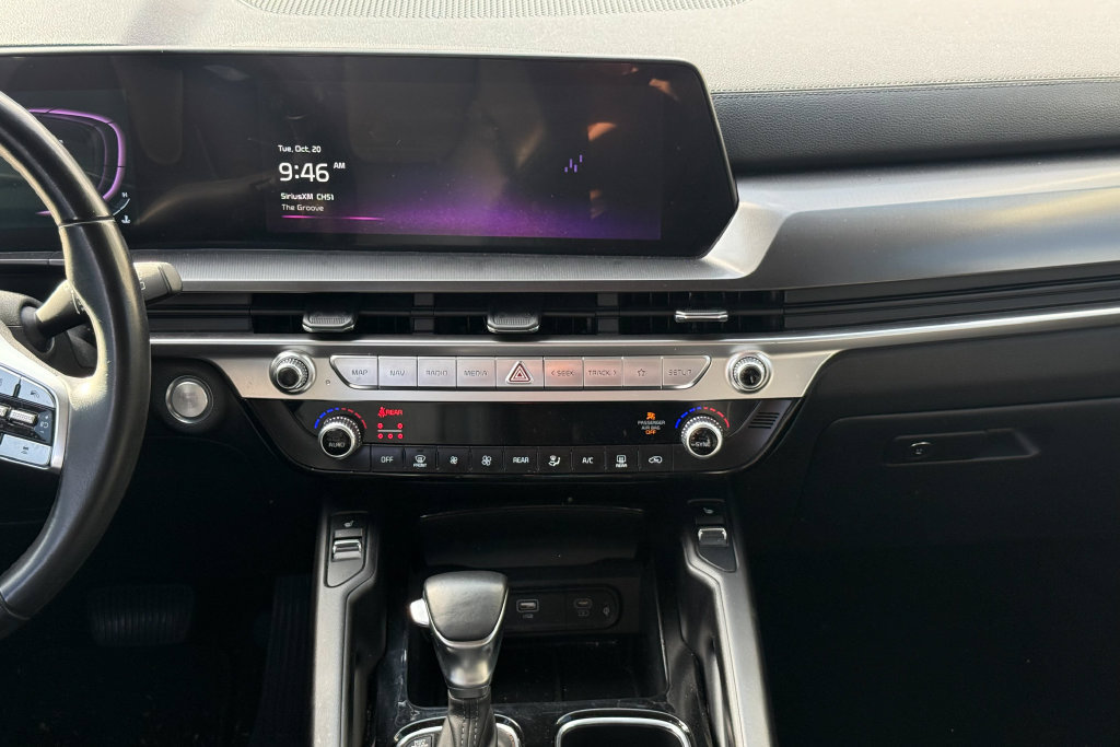 Certified 2024 Kia Telluride S w/ S Sunroof Package FWD image 8