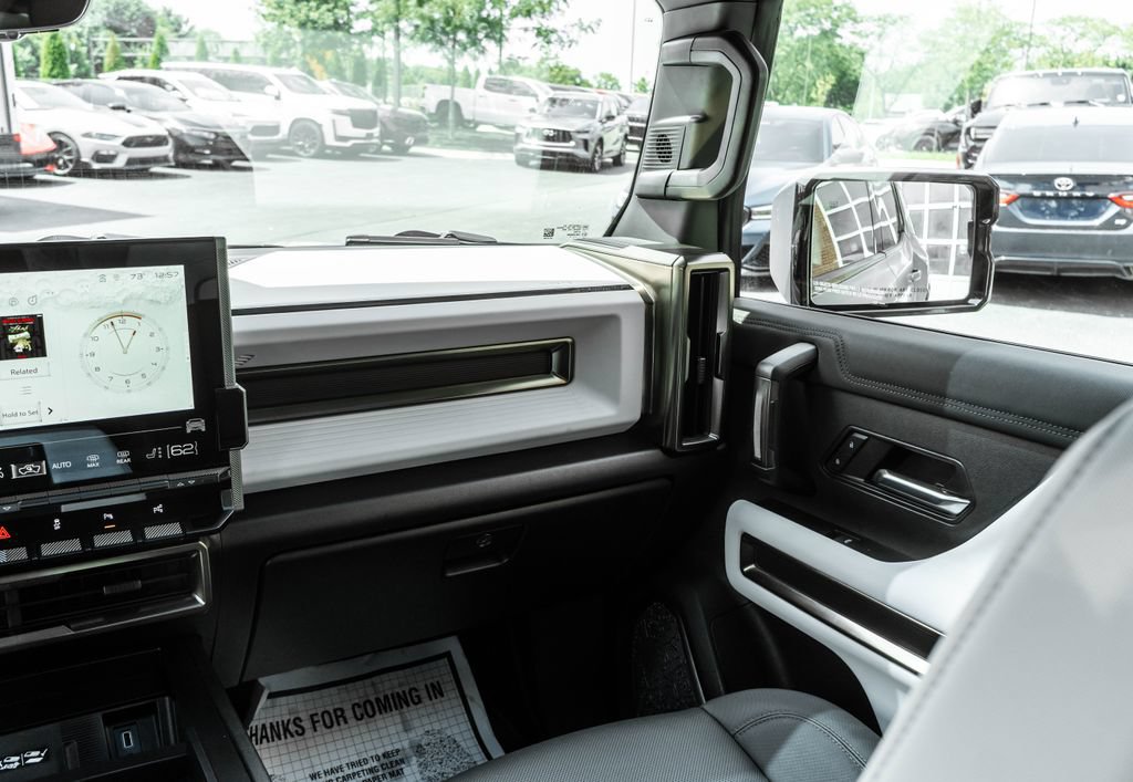 Used 2024 GMC Hummer EV 3X w/ Omega Edition AWD/4WD image 15