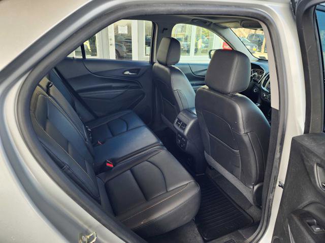Used 2018 Chevrolet Equinox Premier image 16