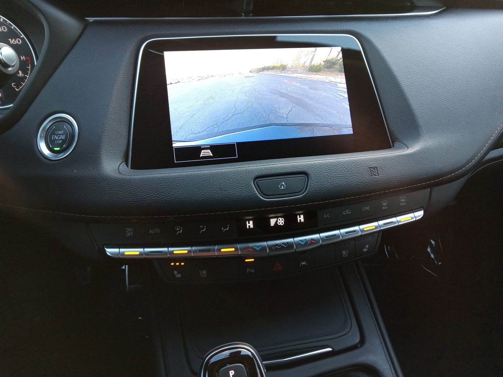 Used 2021 Cadillac XT4 Sport image 17